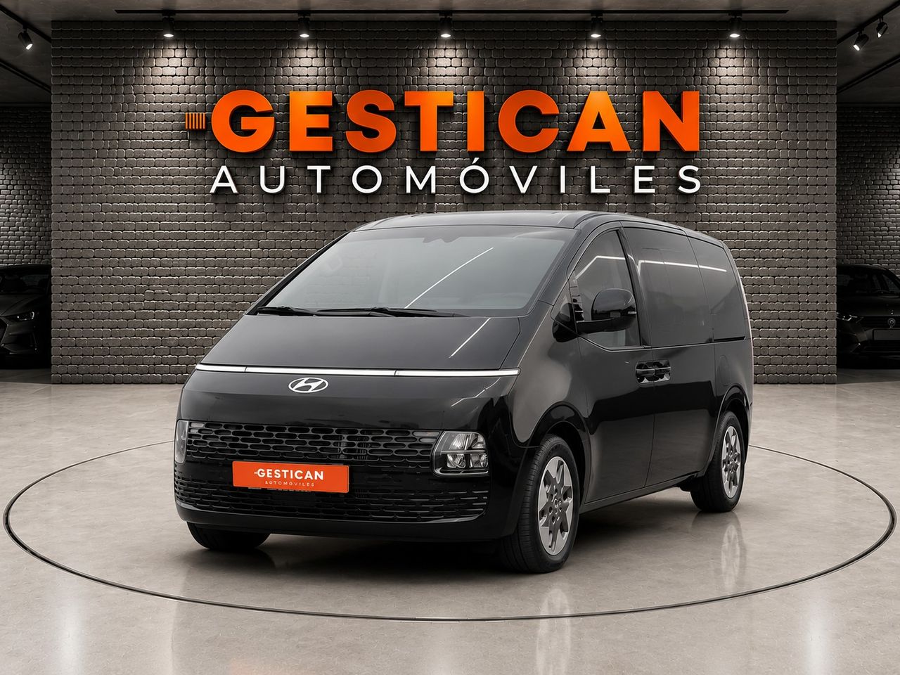 Hyundai Staria 2.2 CRDI Tecno 9S