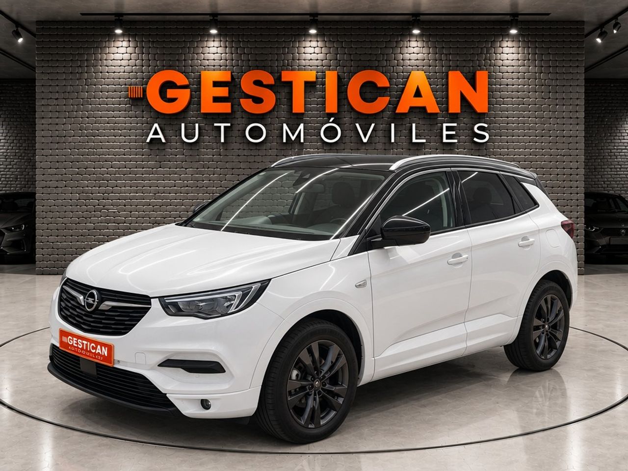 Opel Grandland X 1.2 Turbo Design Line