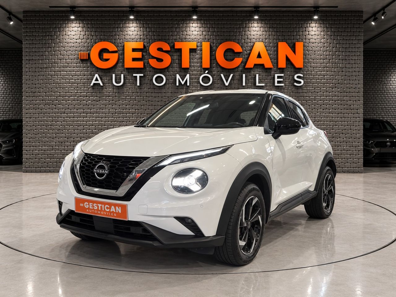Nissan Juke DIG-T 84 kW (114 CV) DCT 7V N-Connecta