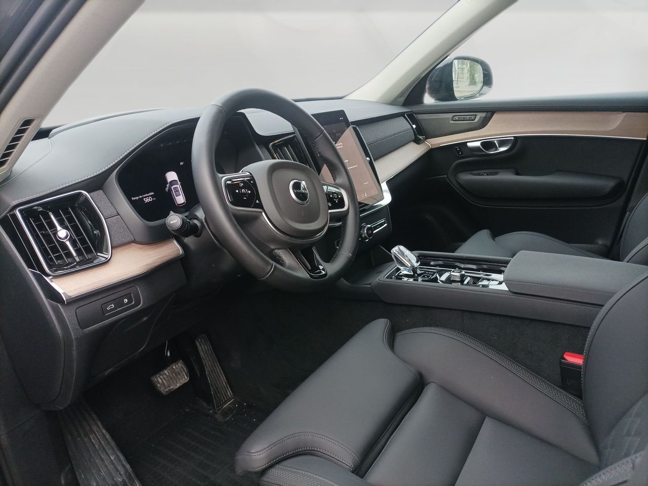 Volvo XC90 2.0 T8 PHEV ULTRA DARK RECHARGE AWD A 455 5P 7 Pl - foto 5