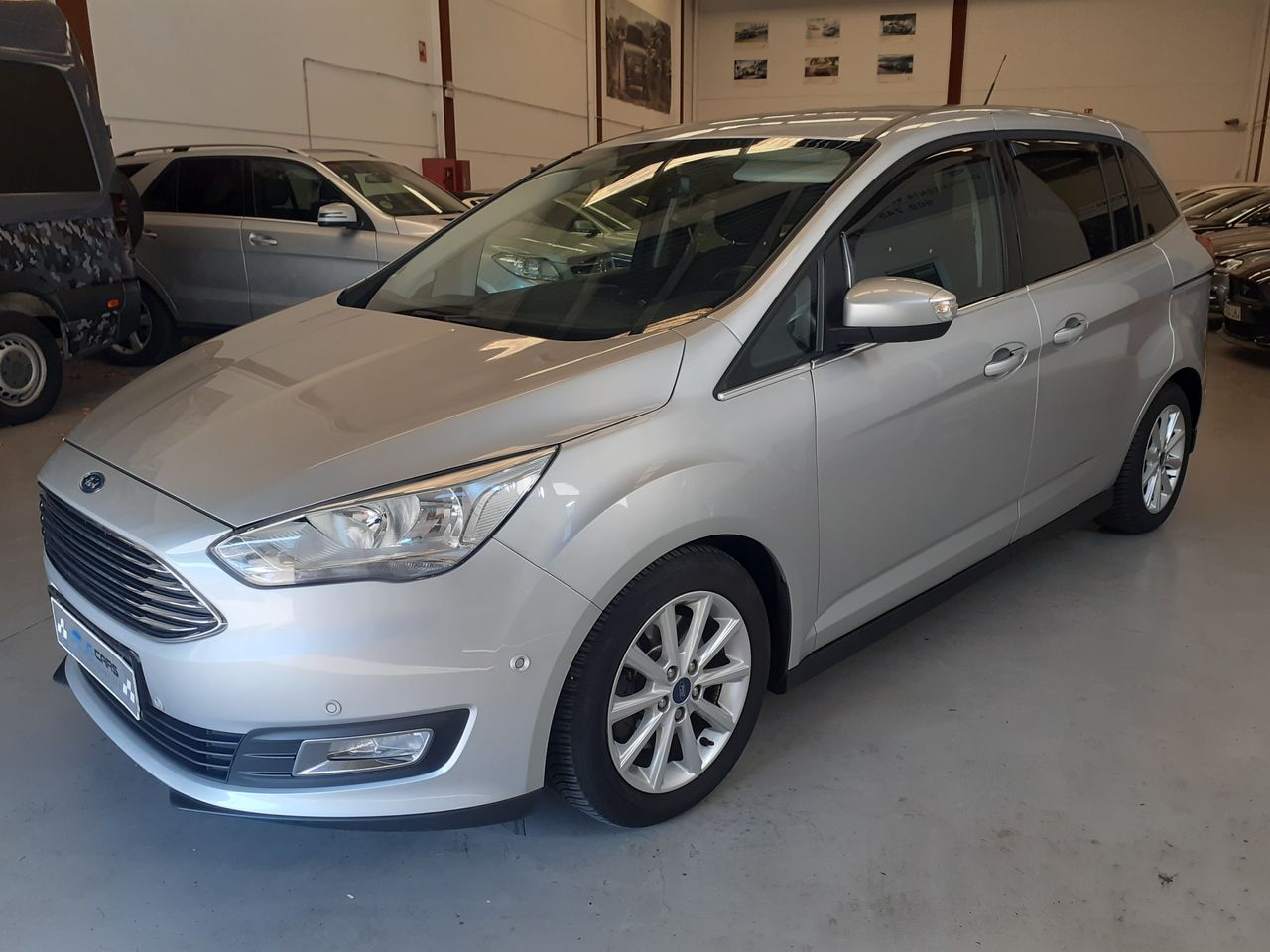 Limpiezas integrales  de segunda mano - ford c max 2017 /