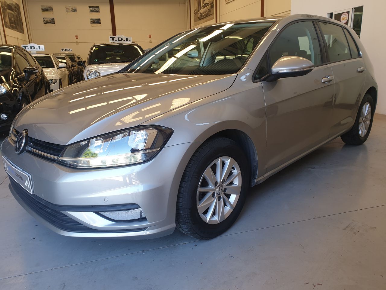 Foto volkswagen golf 2020 /