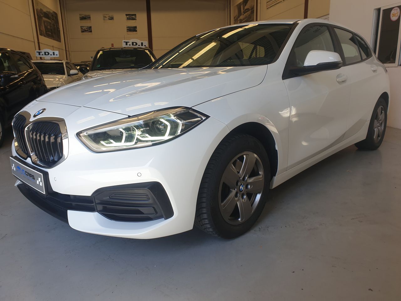 Foto bmw serie 1 2023 /