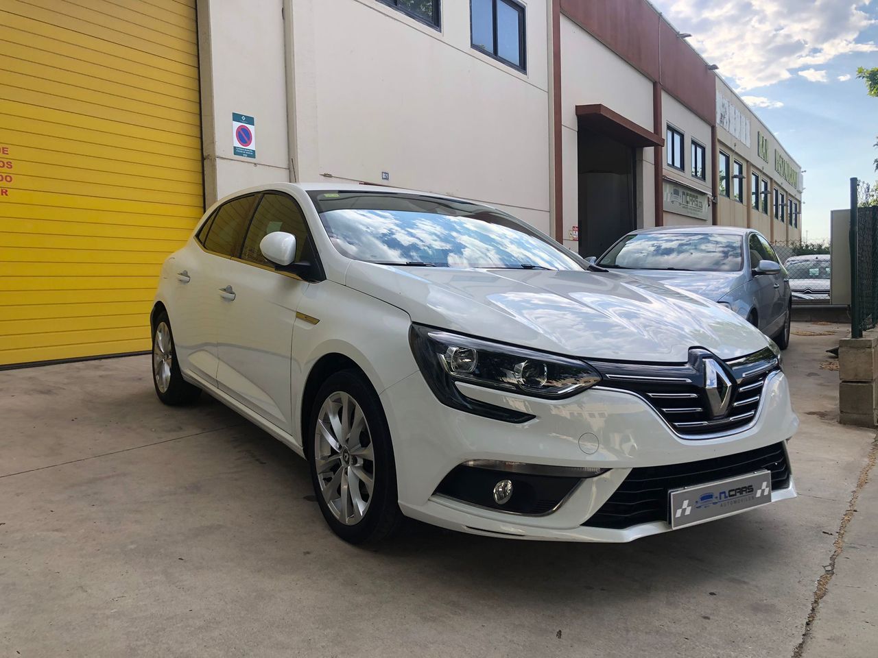 renault megane 2018 / foto grande (3)