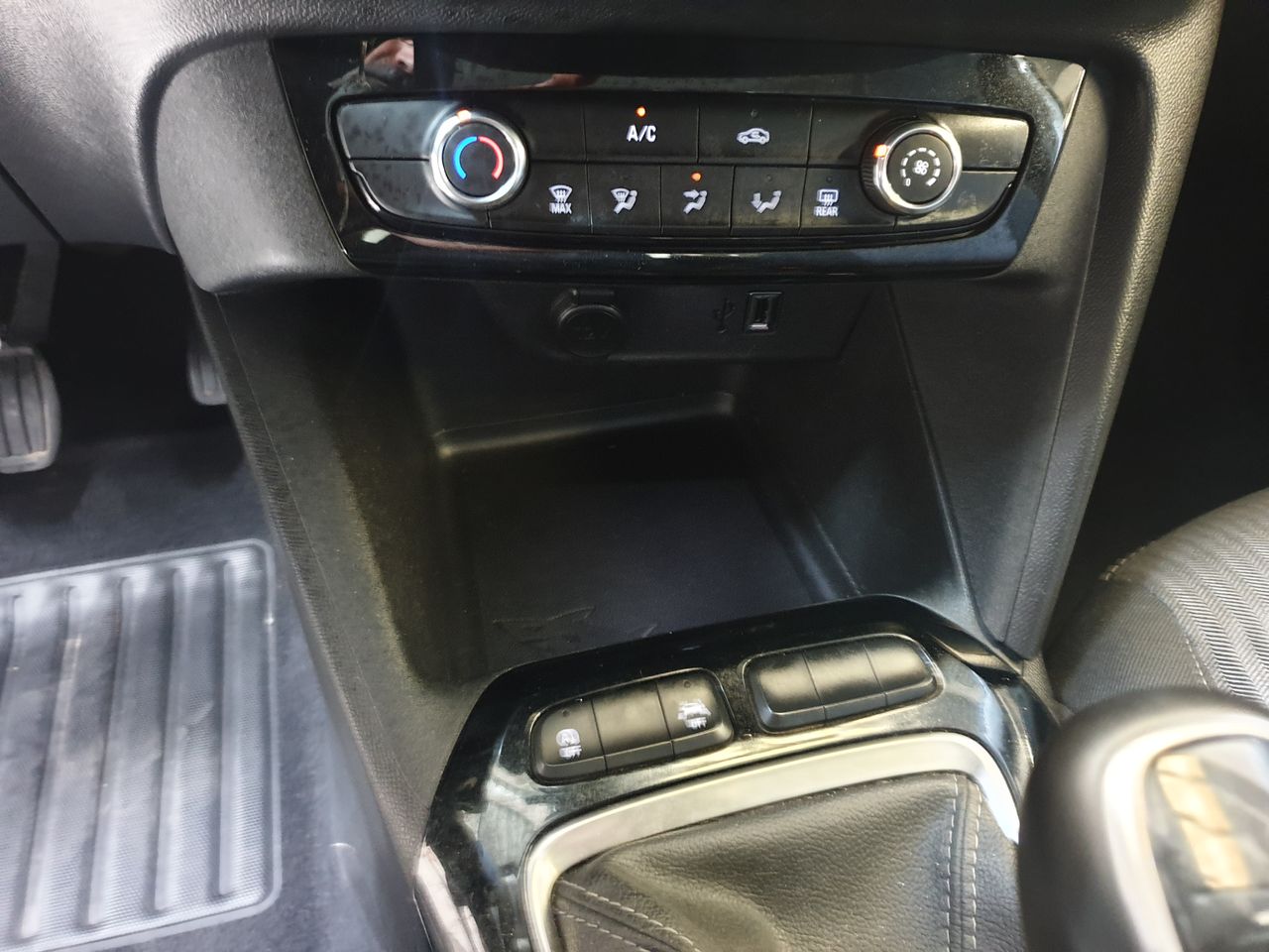 Opel Corsa 1.5D Dt Edition  - Foto 10