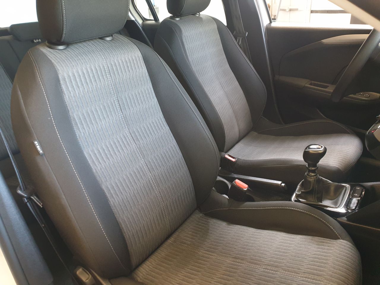 Opel Corsa 1.5D Dt Edition  - Foto 12