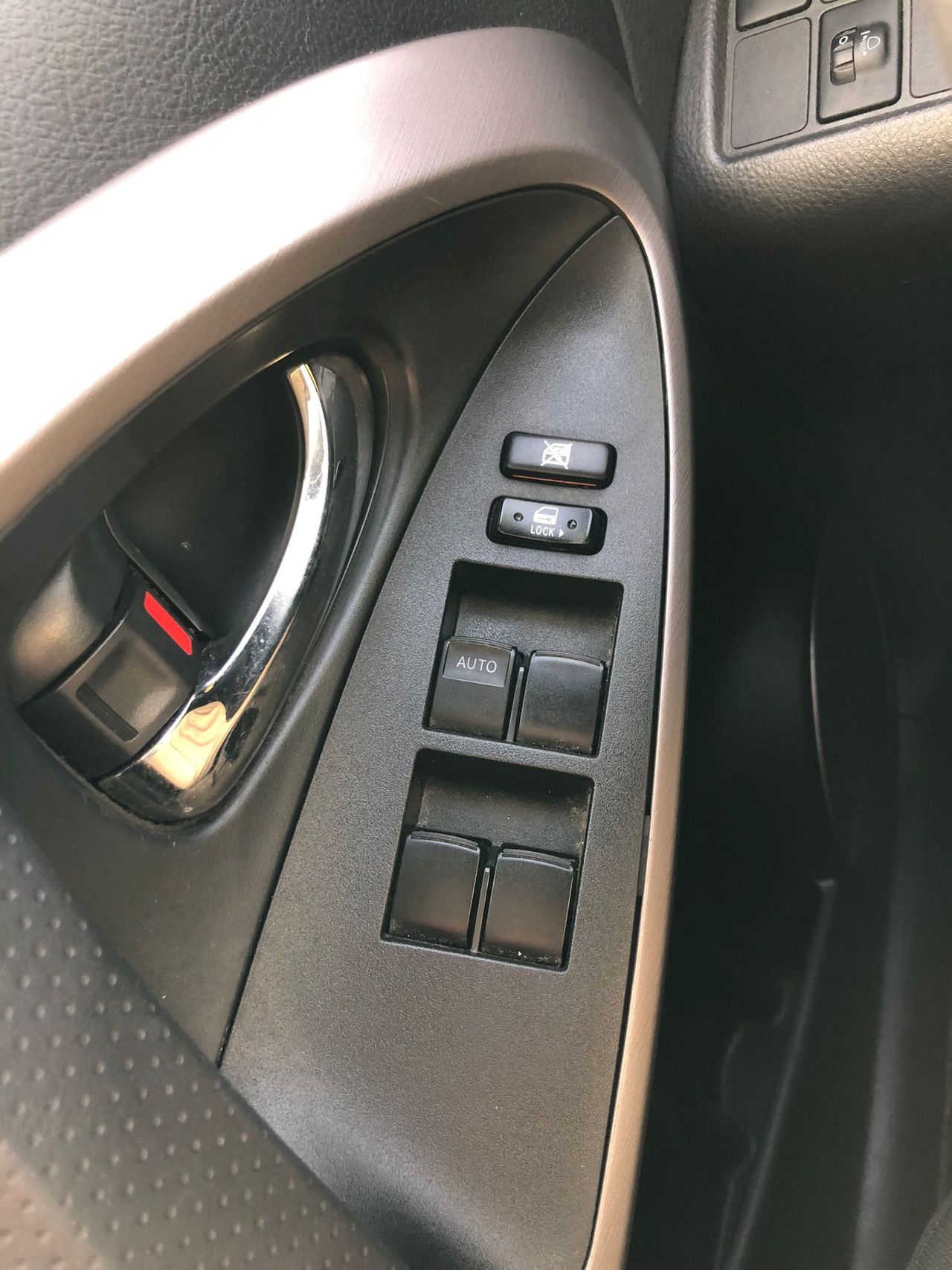 Toyota Rav4 2.2 D-CAT 177 cv  - Foto 11