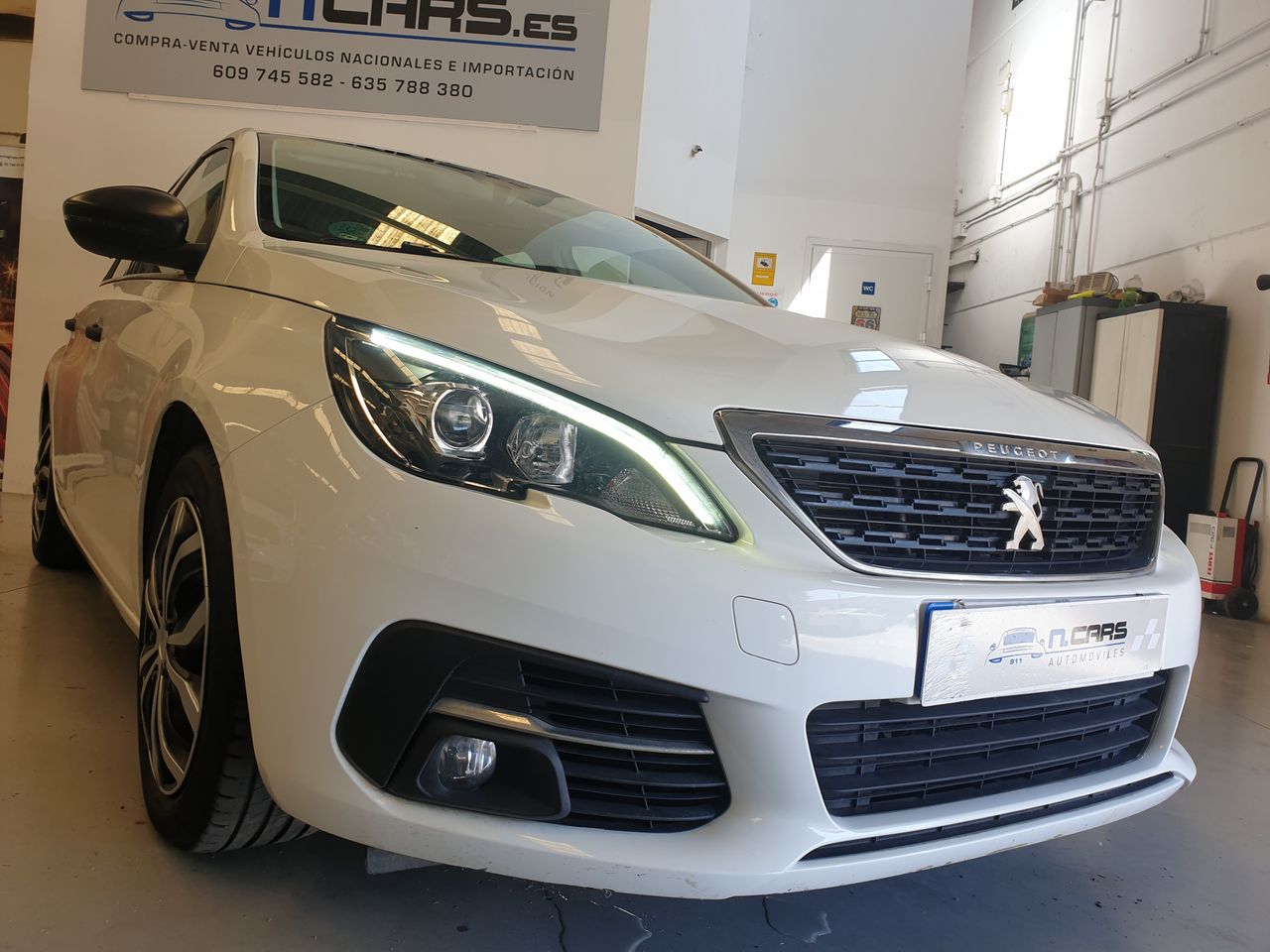 Peugeot 308 Access BlueHdi 100 6 Vel.  - Foto 14