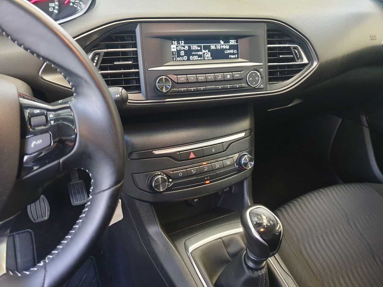 Peugeot 308 Access BlueHdi 100 6 Vel.  - Foto 9