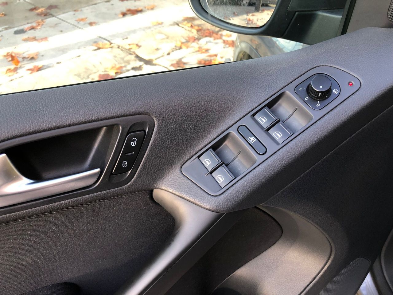 Volkswagen Tiguan 1.4 i 122 cv - Foto 13