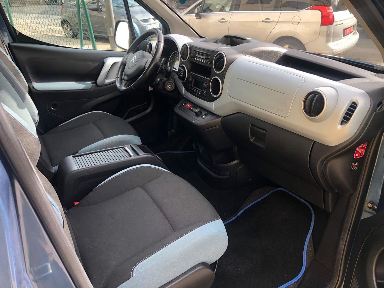 Citroën Berlingo citroen berlingo 1.6 hdi automatica - Foto 7