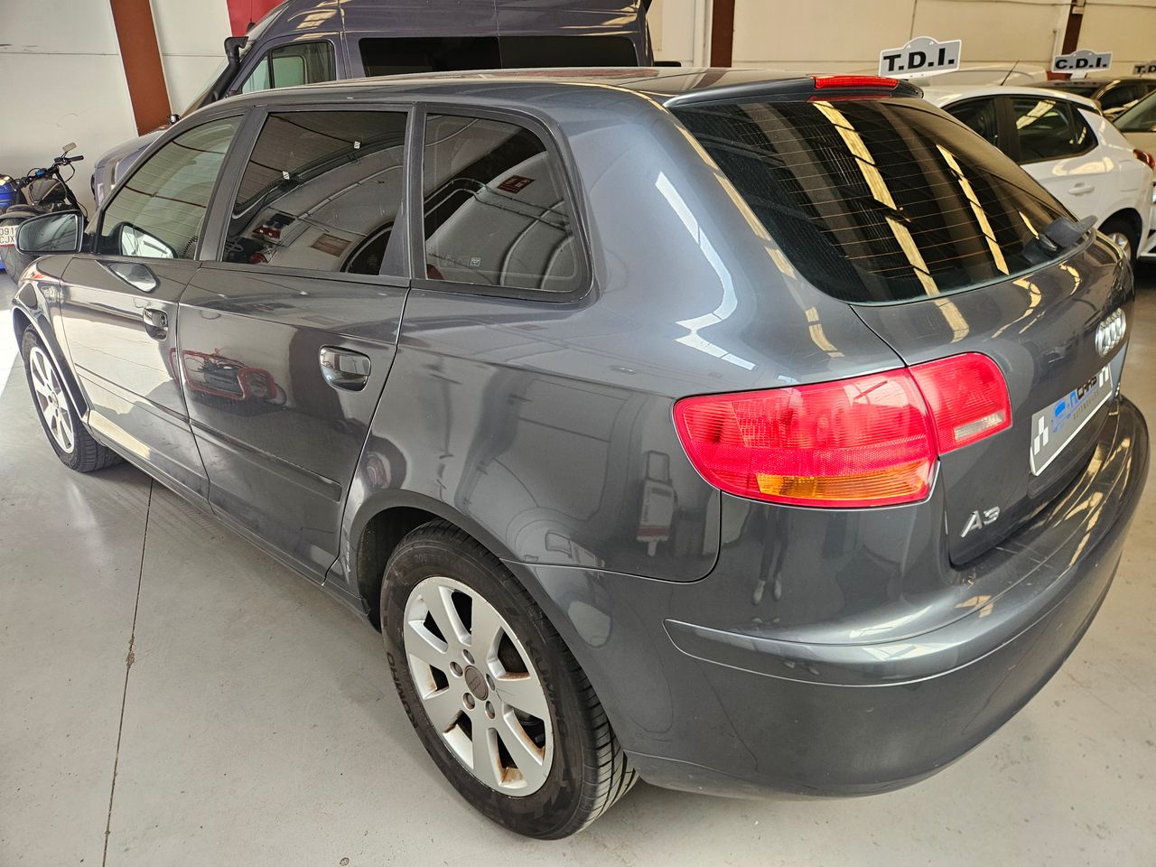 Audi A3 2.0 TDI Attraction - Foto 7
