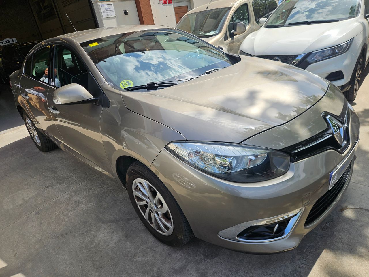 Renault Fluence Dynamique dCi 110 - Foto 13