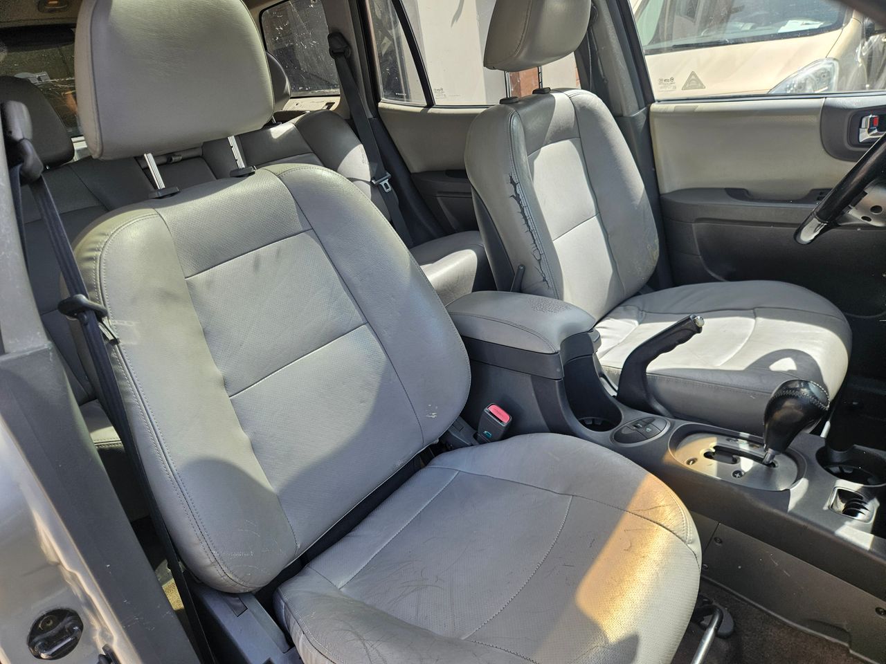 Hyundai Santa Fe 2.0 CRDi VGT Style Aut. - Foto 11