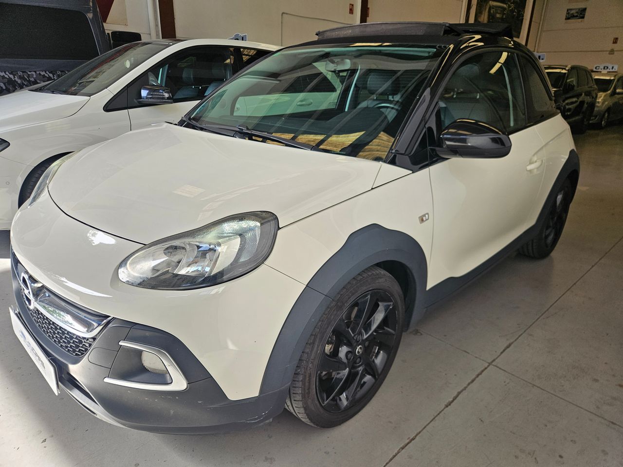Opel Adam ADAM ROCKS 1.0 ECOTEC Direct Injection Turbo 115 CV - Foto 15
