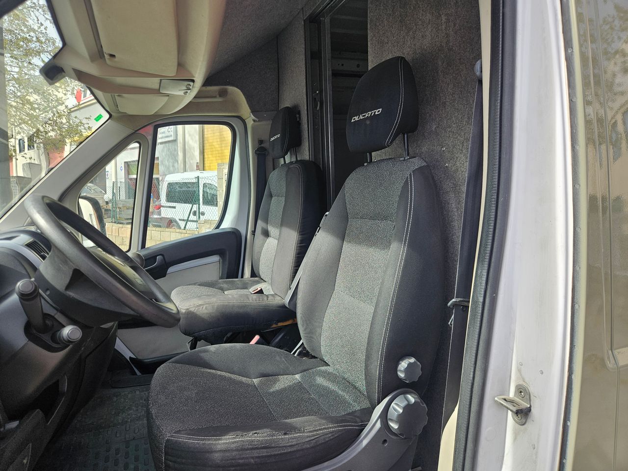 Fiat Ducato 2.3 Mjet  Caja Cab Xlargo - Foto 7