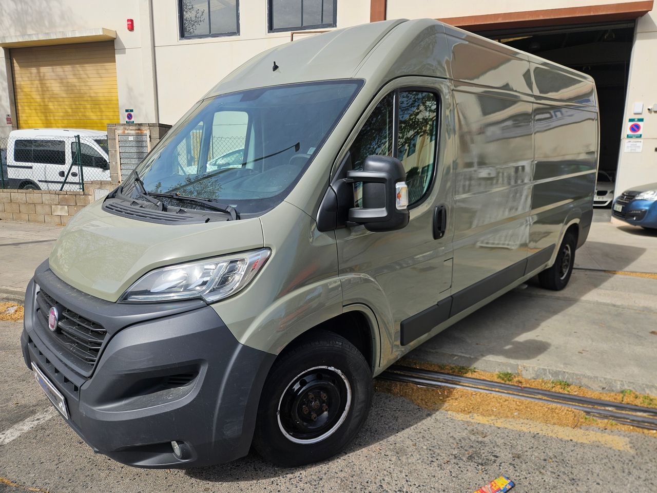 Fiat Ducato 2.3 Mjet  Caja Cab Xlargo - Foto 4