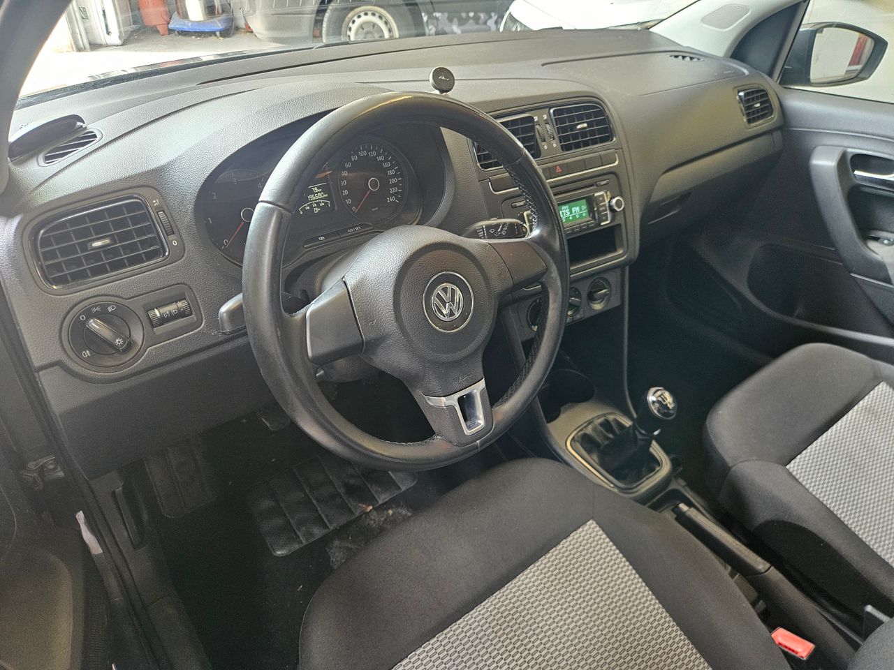 Volkswagen Polo 1.2 Tdi Advance - Foto 11
