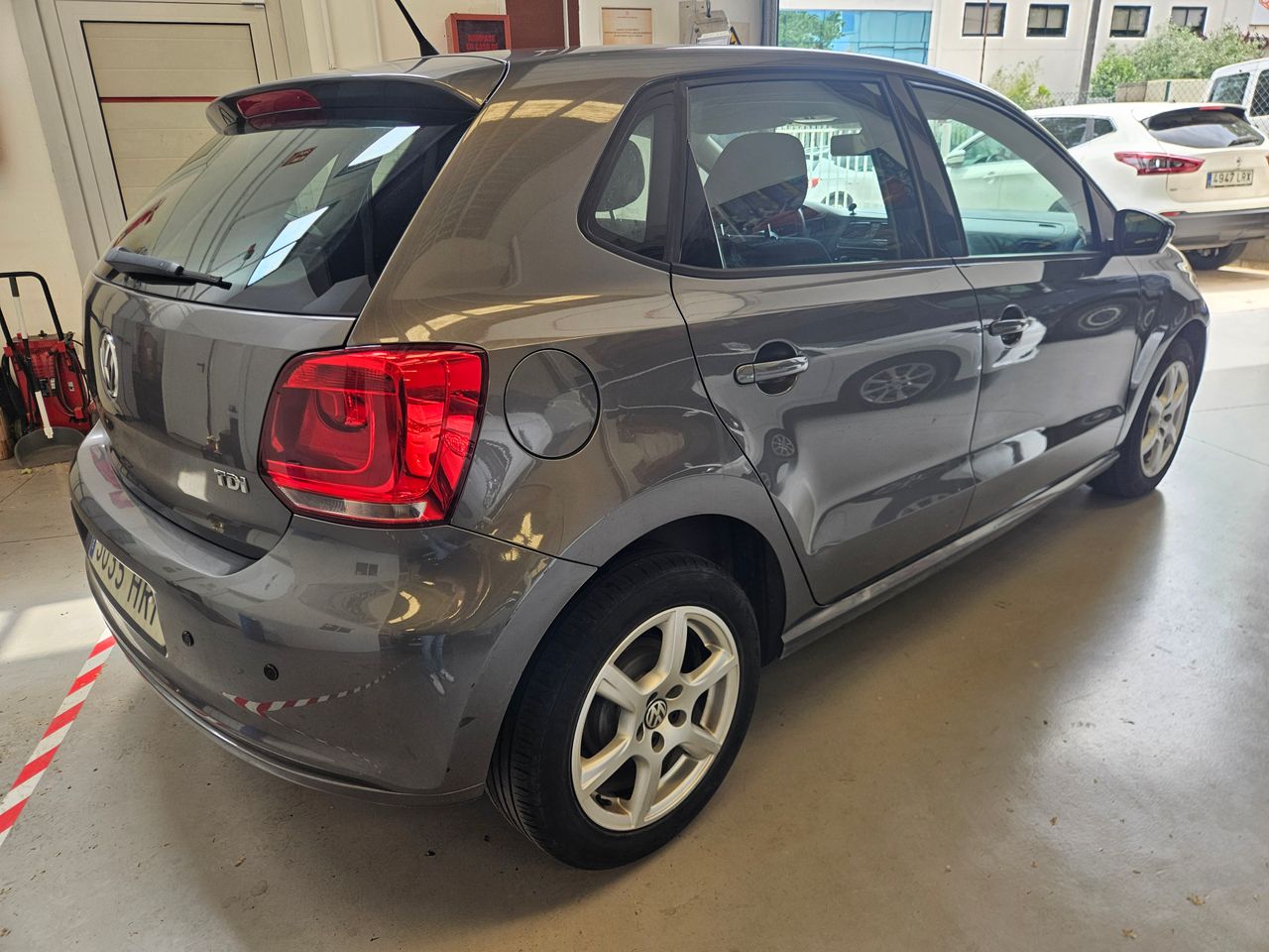 Volkswagen Polo 1.2 Tdi Advance - Foto 8