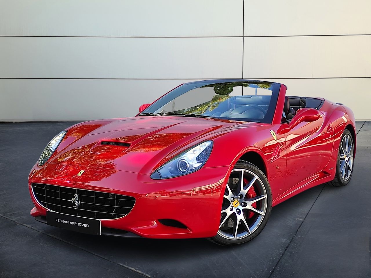 Ferrari California ocasión segunda mano 2013 Gasolina por 138.900€ en Málaga