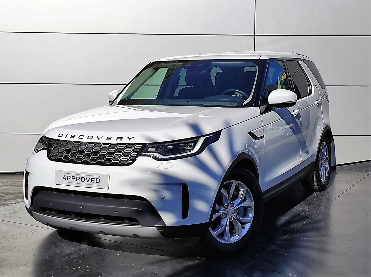 Land Rover Discovery ocasión segunda mano 2021 Diésel por 75.000€ en Málaga