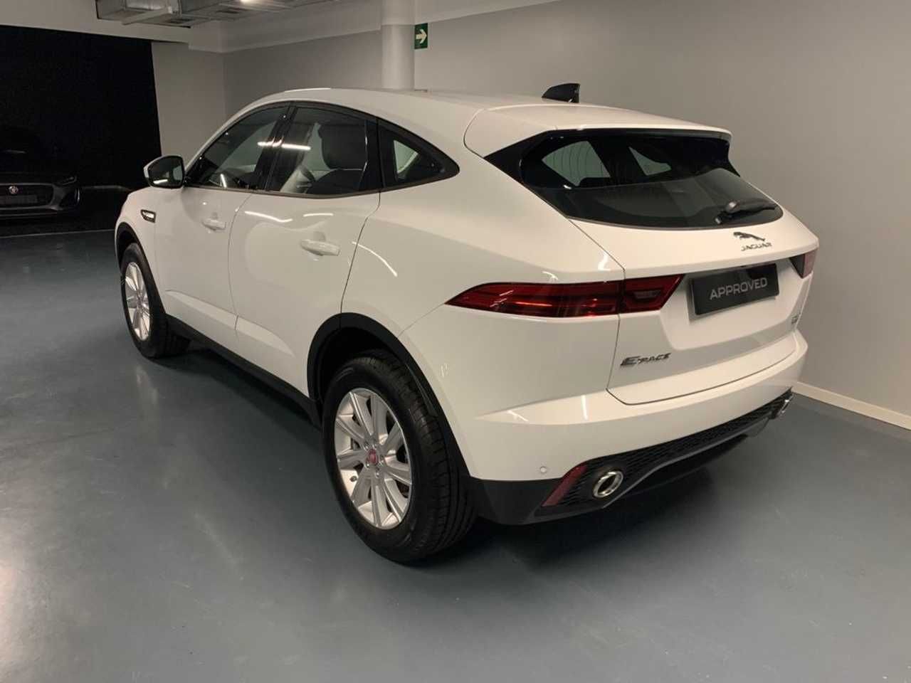 jaguar e-pace 2020 / foto grande (2)