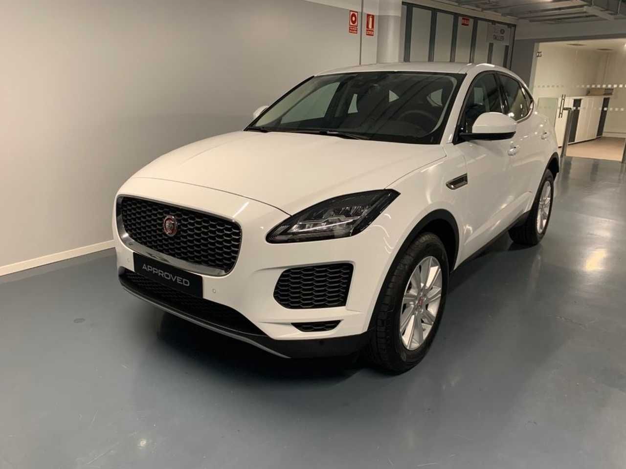 Foto jaguar e-pace 2020 /