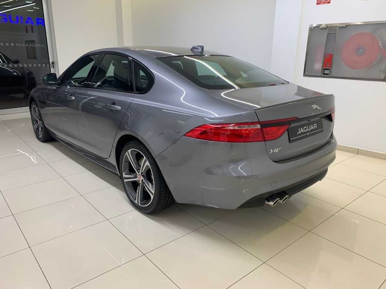 jaguar xf 2020 / foto grande (2)