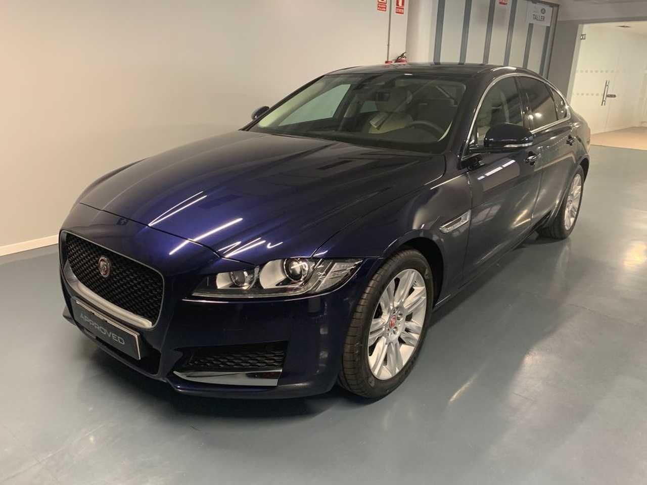 Foto jaguar xf 2020 /