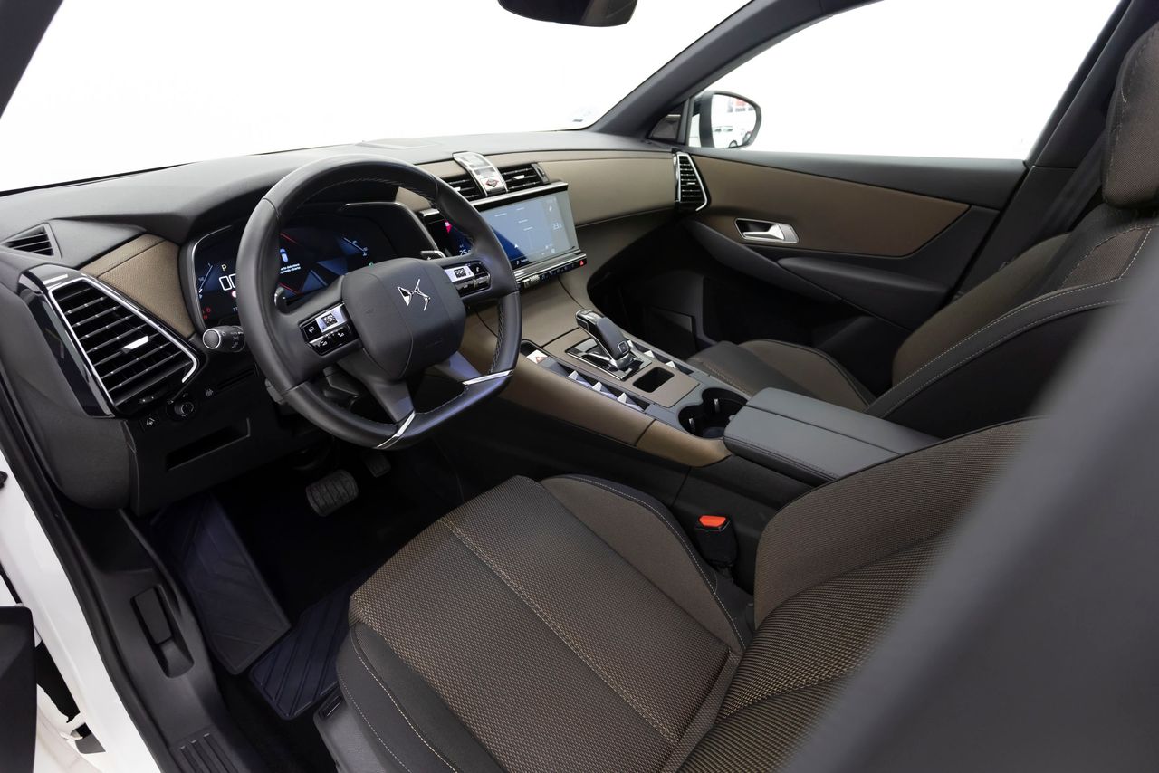 DS Automobiles DS 7 SO CHIC 2.0 HDI AT8 180 cv  - Foto 29