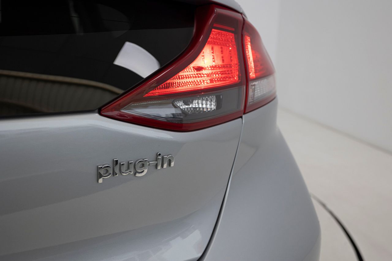 Hyundai IONIQ KLASS PLUG-IN HYBRID 1.6 GDI 141 cv AT6  - Foto 48