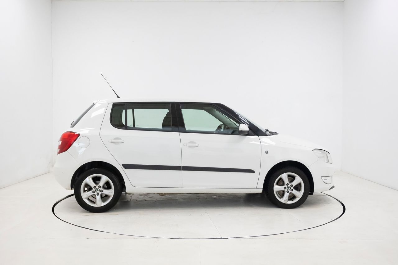 Skoda Fabia 1.2 I 105 cv AUTO  - Foto 32