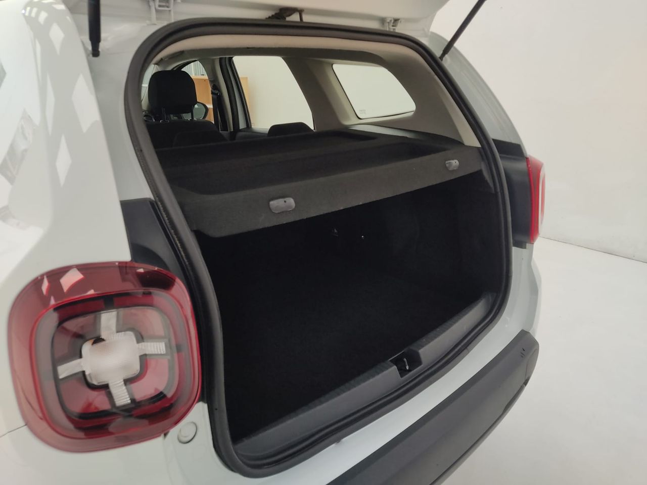 Dacia Duster Essent. Blue dCi 85kW (115CV) 4X2 - Foto 17