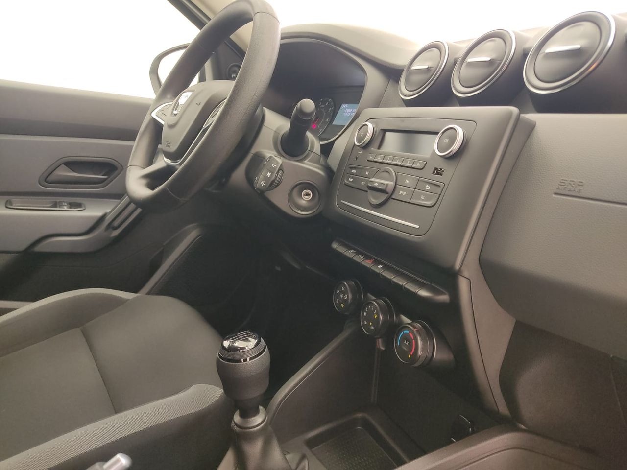 Dacia Duster Essent. Blue dCi 85kW (115CV) 4X2 - Foto 8