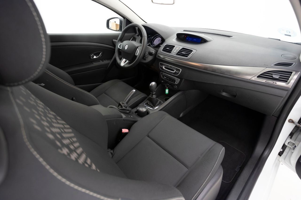 Renault Megane Dynamique Energy Tce 115 S&S eco2 - Foto 18