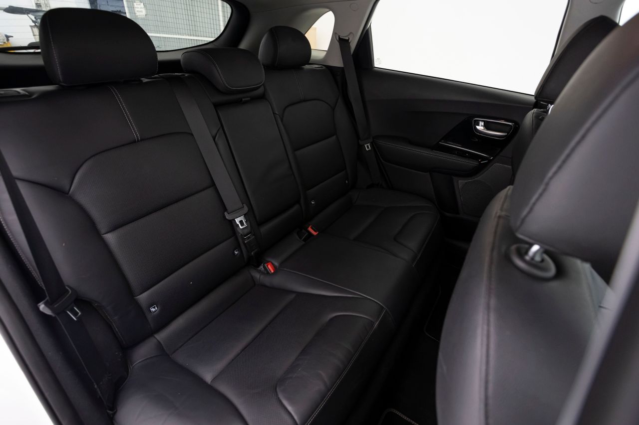 Kia Niro PHEV 1.6 GDI 141CV EMOTION  - Foto 17