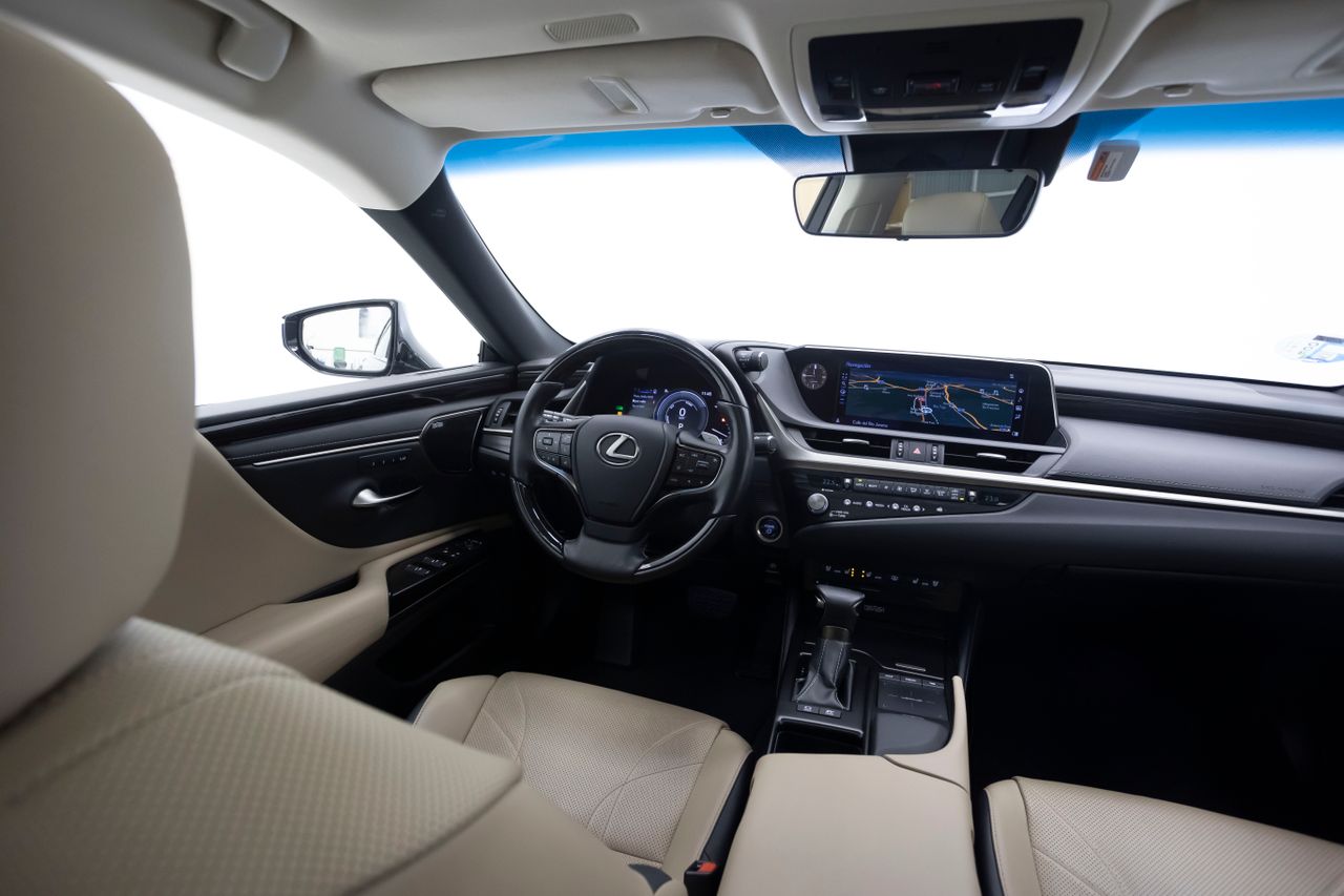Lexus ES 300H LUXURY 2.5 218 cv  - Foto 21