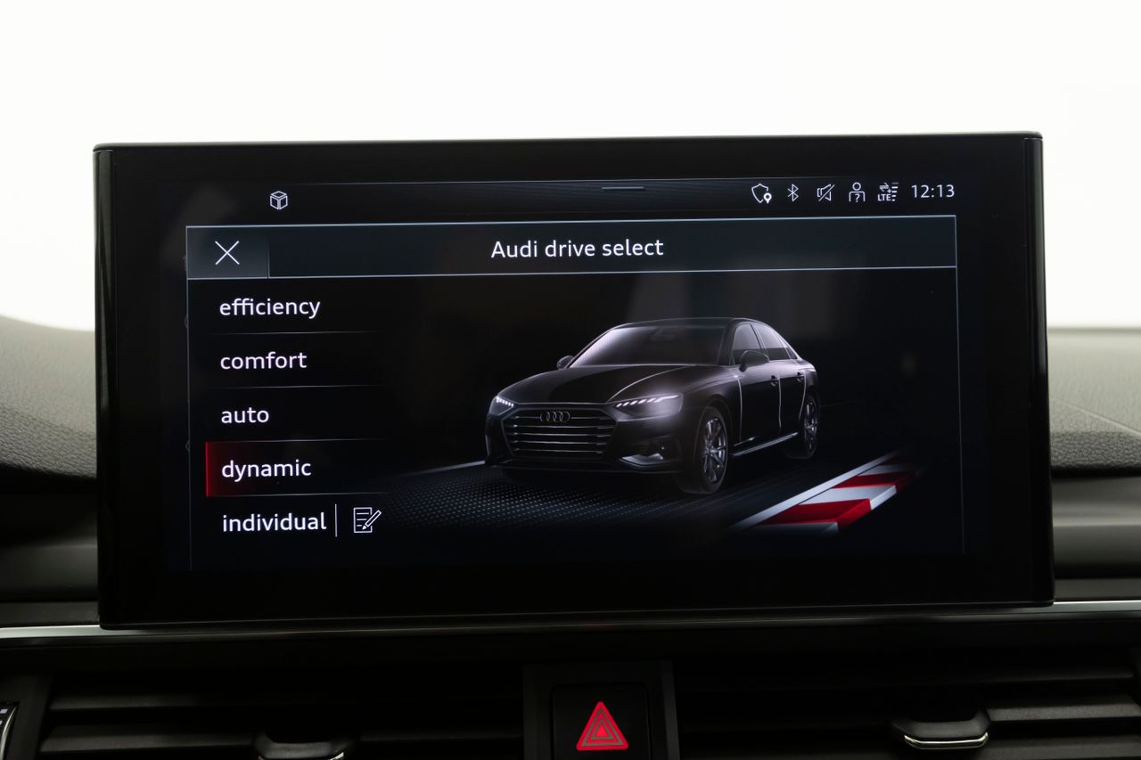 Audi A4 2.0 TDI 135 cv STRONIC ADVANCED HEV  - Foto 38