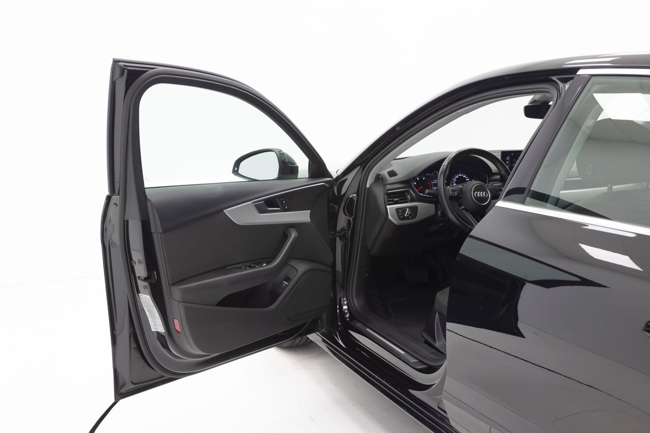 Audi A4 2.0 TDI 135 cv STRONIC ADVANCED HEV  - Foto 28