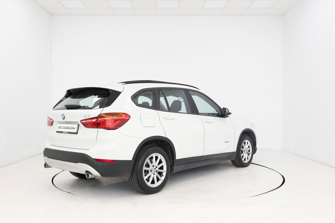 BMW X1 SDRIVE 20D STEPTRONIC 2.0 190 cv AT8  - Foto 3