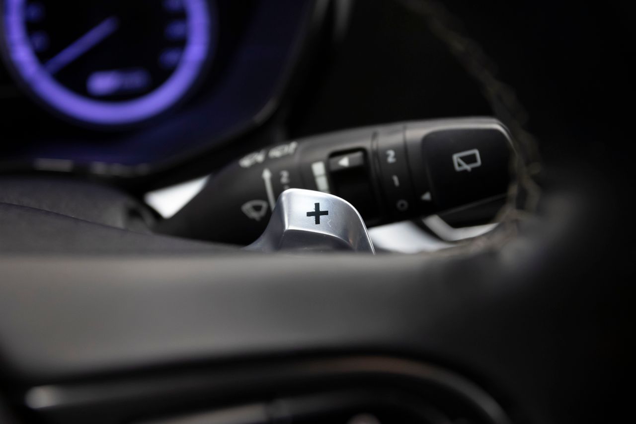 Kia Niro 1.6 141 cv AT6 CONCEPT  - Foto 10