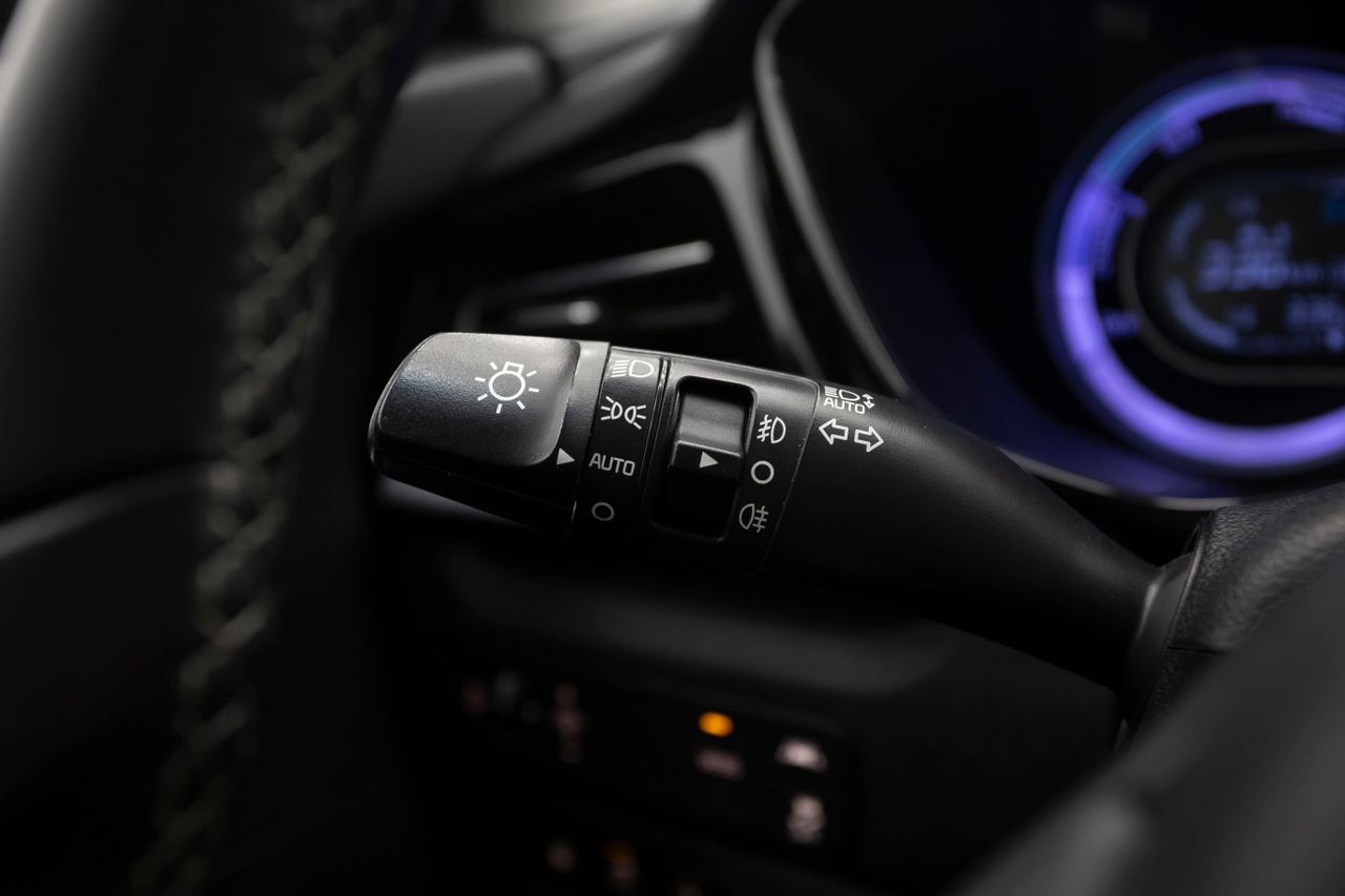 Kia Niro 1.6 141 cv AT6 CONCEPT  - Foto 31