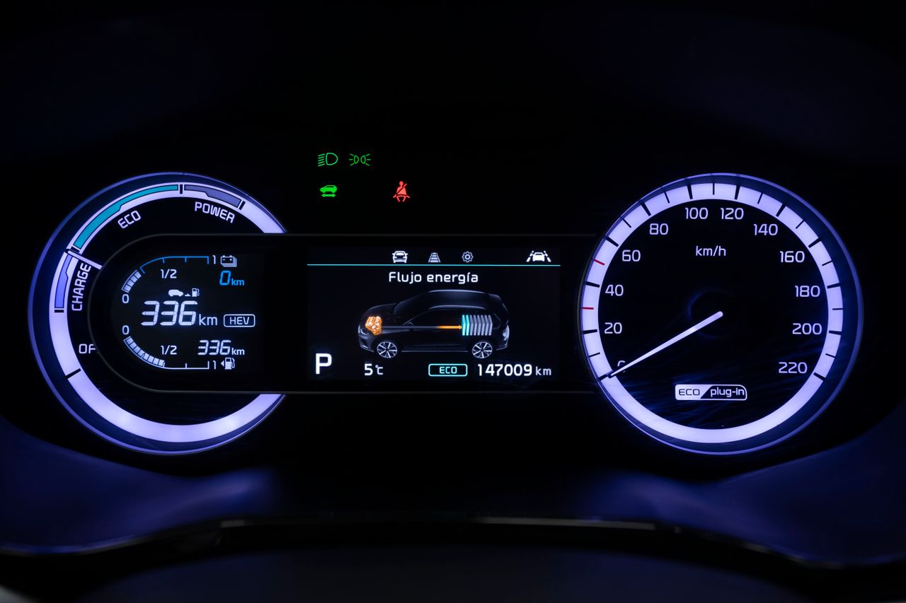 Kia Niro 1.6 141 cv AT6 CONCEPT  - Foto 32