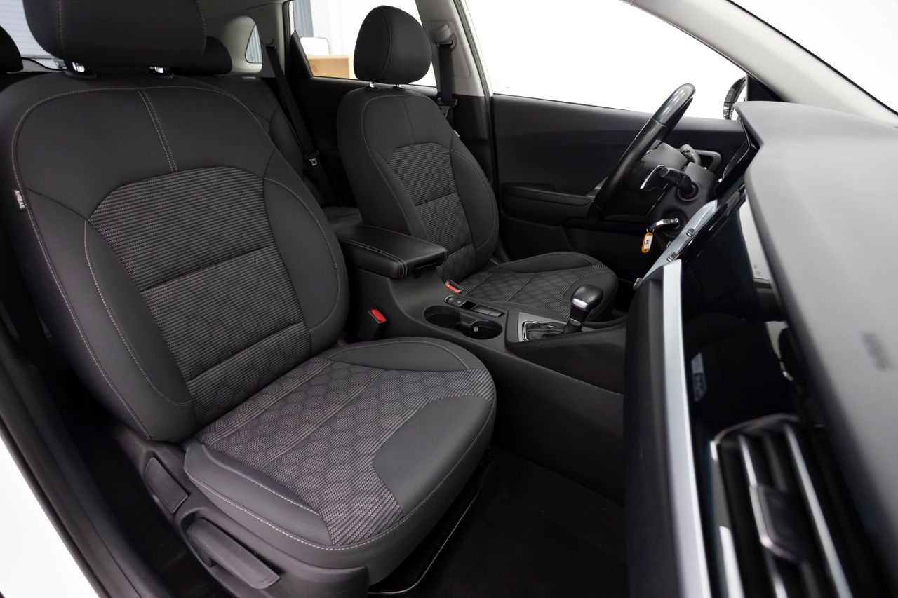 Kia Niro 1.6 141 cv AT6 CONCEPT  - Foto 23