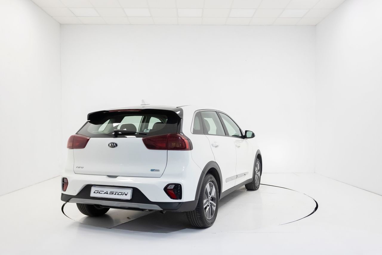 Kia Niro 1.6 141 cv AT6 CONCEPT  - Foto 3