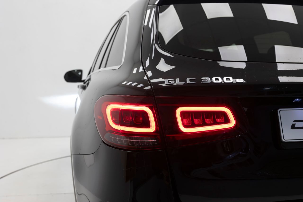 Mercedes GLC 300E 4MATIC  320 cv  - Foto 53