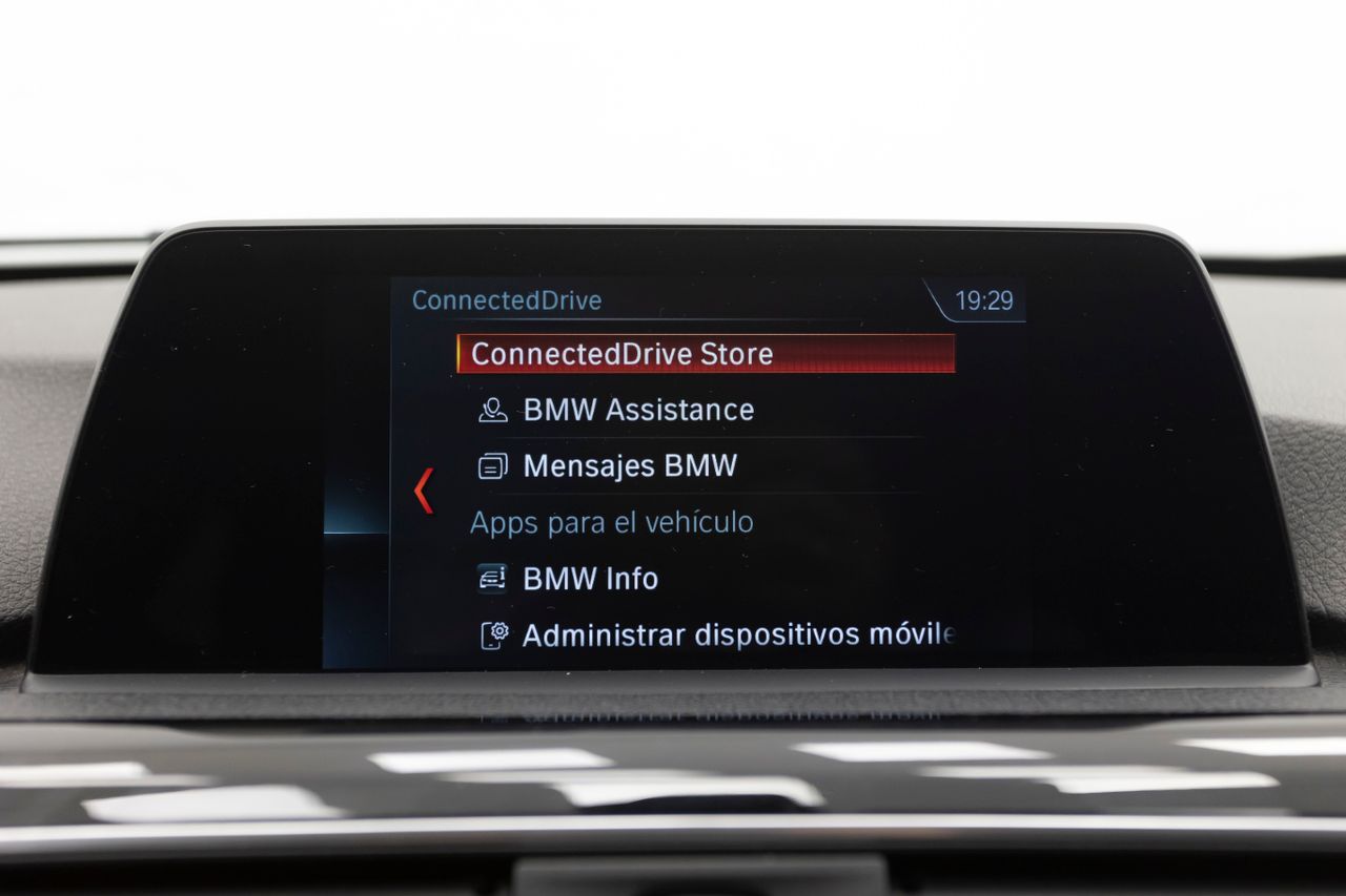 BMW Serie 3 318D AUTO 150 cv 2.0D  - Foto 40