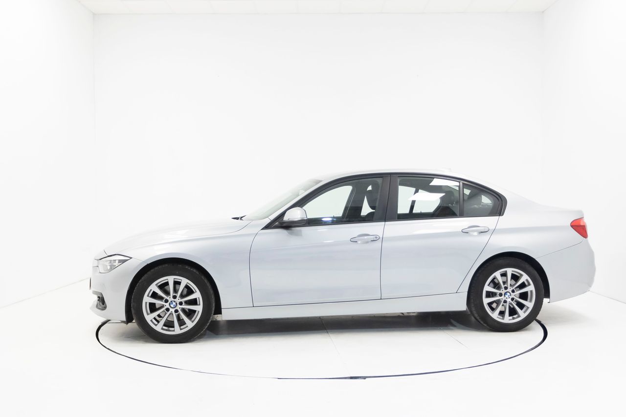 BMW Serie 3 318D AUTO 150 cv 2.0D  - Foto 48