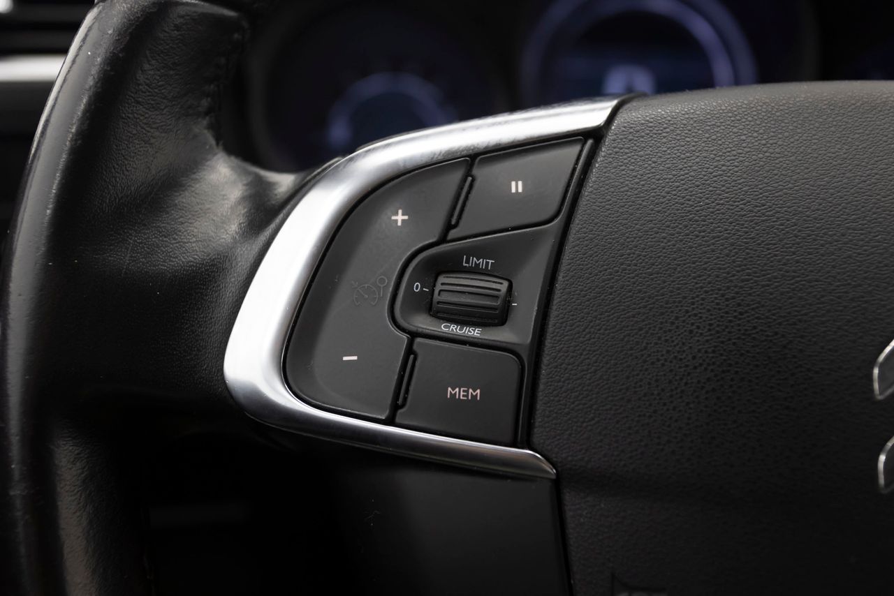 Citroën C4 BERLINA FEEL EDITION 1.6 HDI 120 cv  - Foto 11