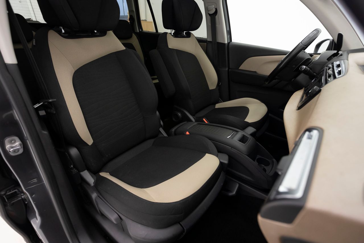 Citroën Grand C4 Picasso INTENSIVE 2.0 HDI 150cv 7 plazas  - Foto 25